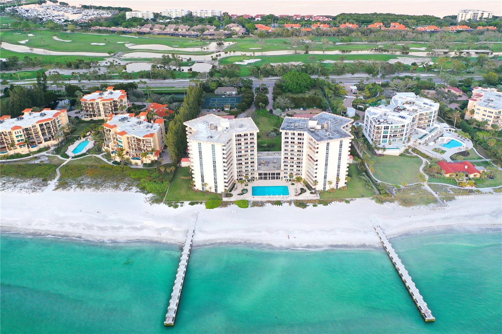 ISLANDER CLUB OF LONGBOAT - Residential