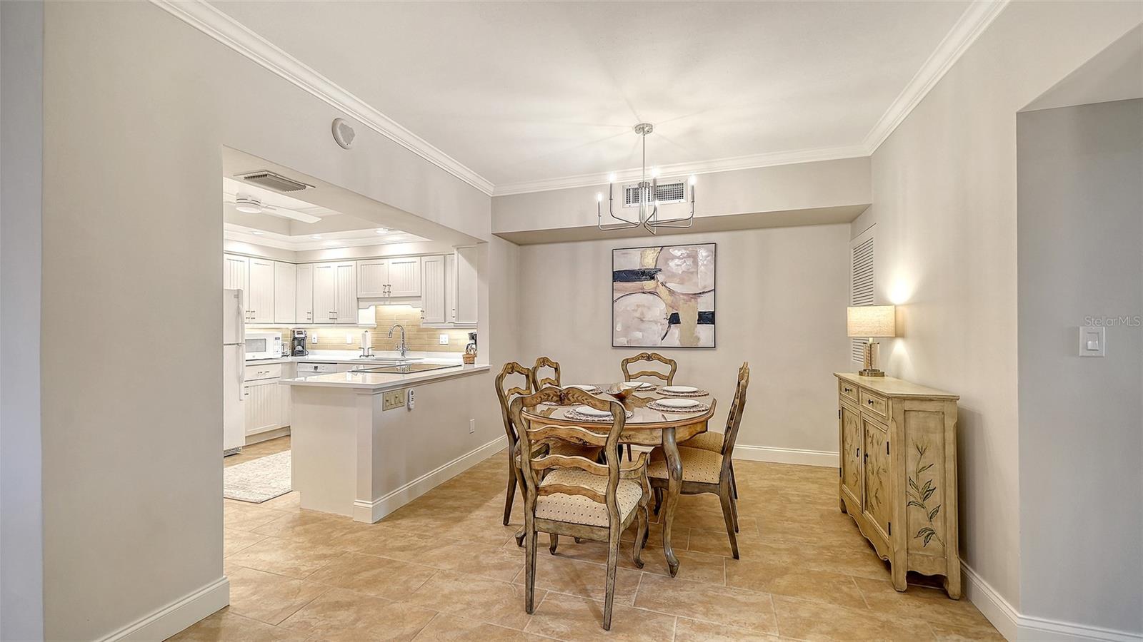 ISLANDER CLUB OF LONGBOAT - Residential