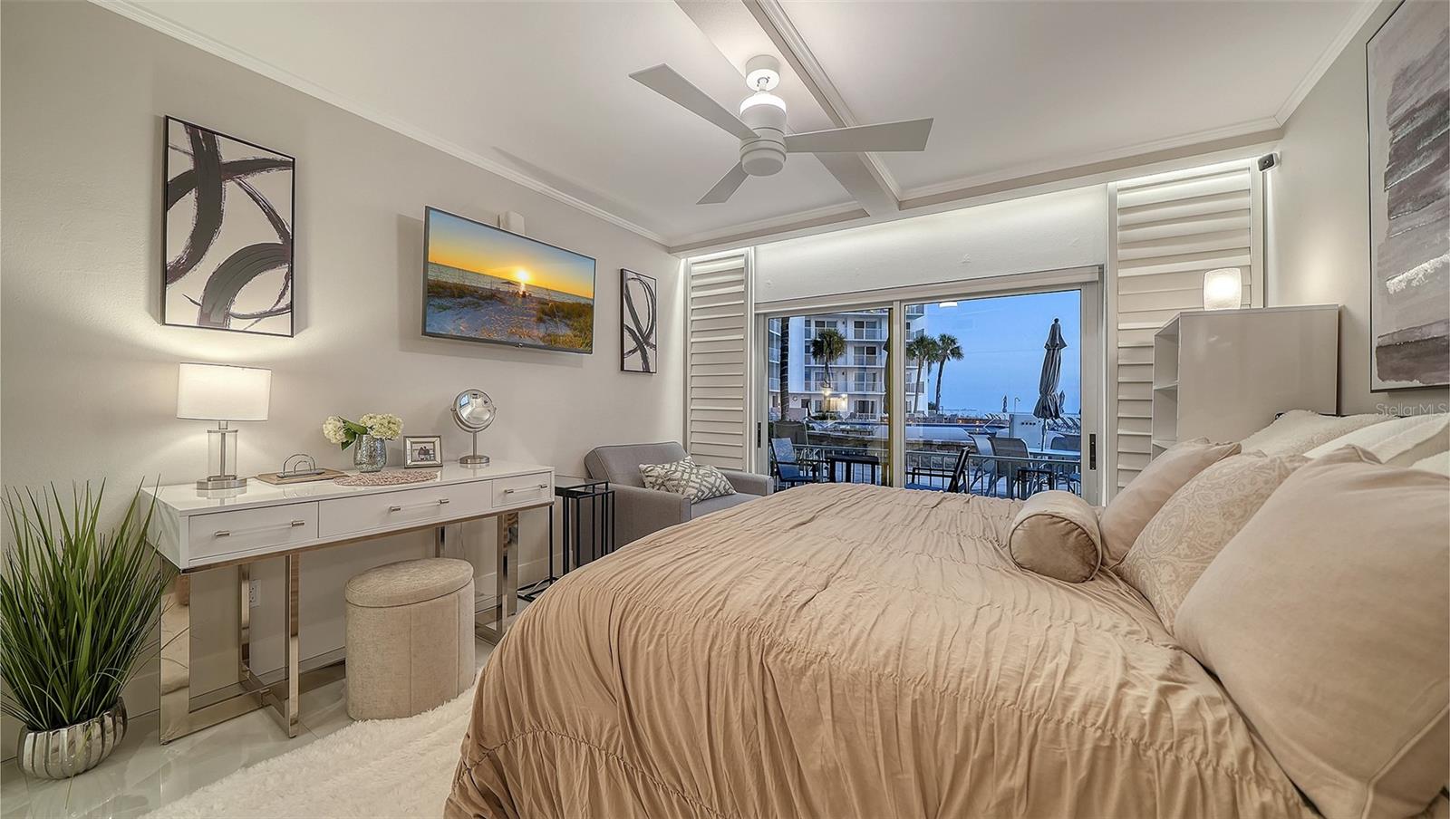 ISLANDER CLUB OF LONGBOAT - Residential