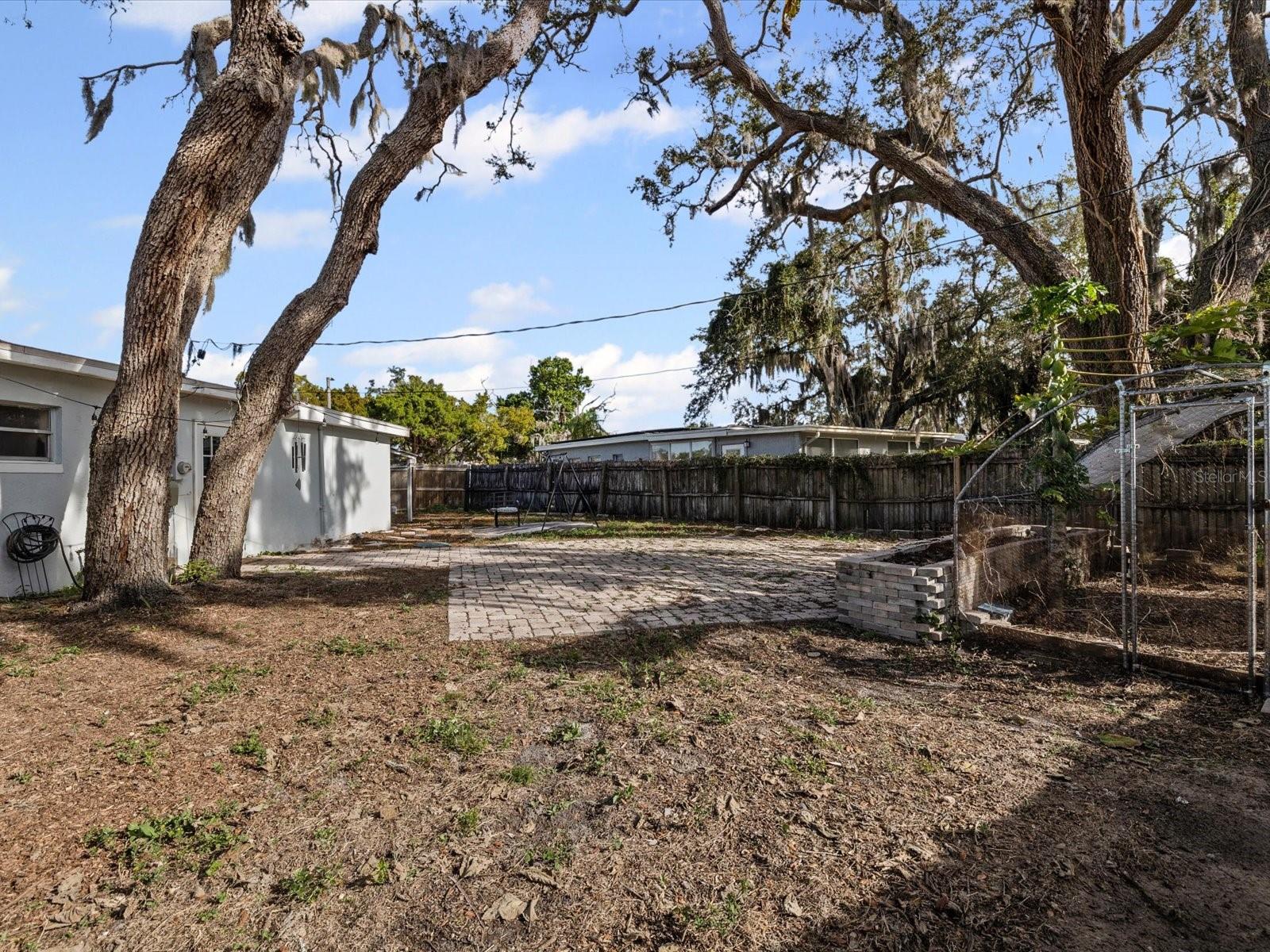 CASSON HEIGHTS - Residential