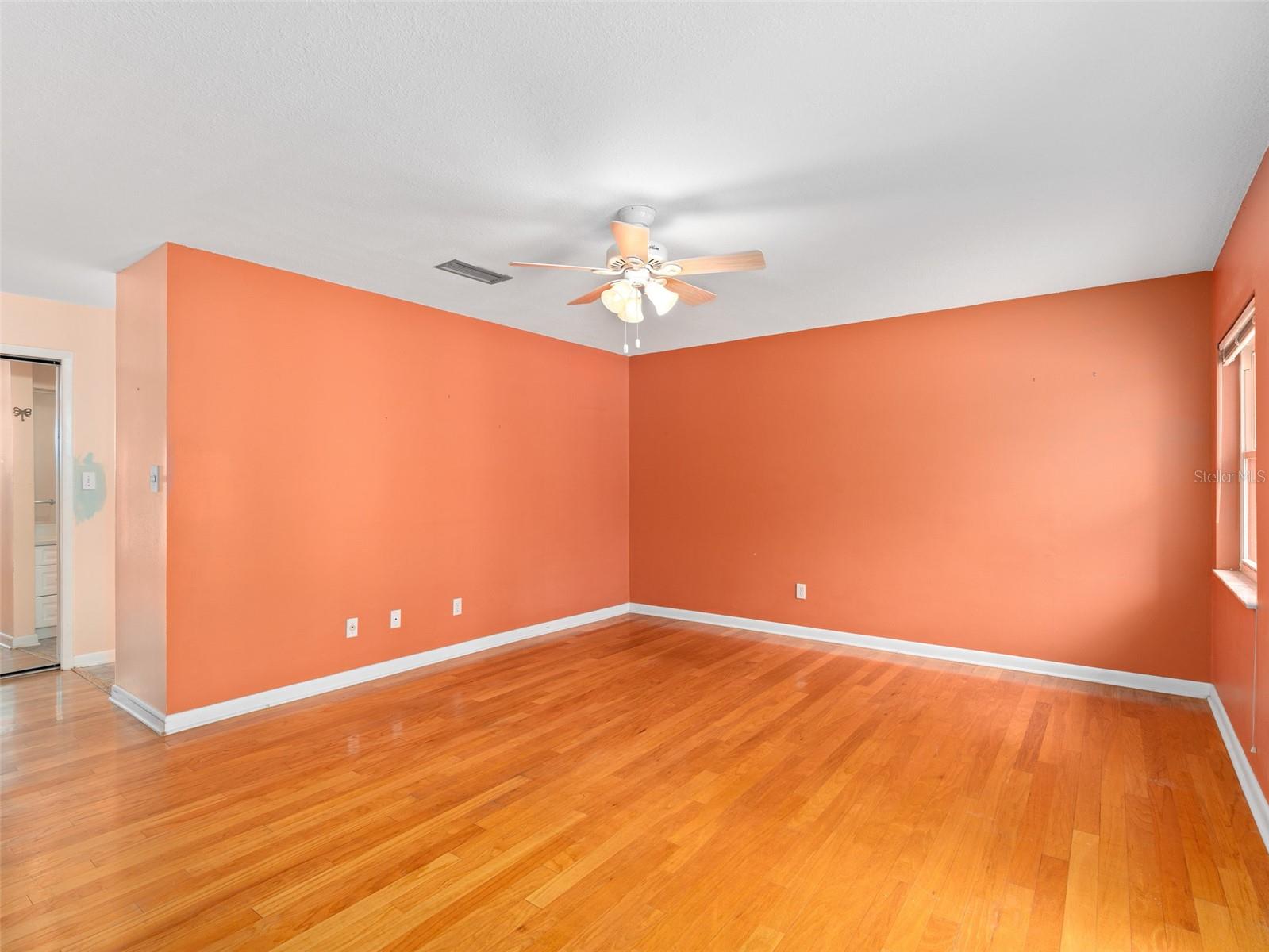 TUSCANY PLACE FIRST ADD - Residential