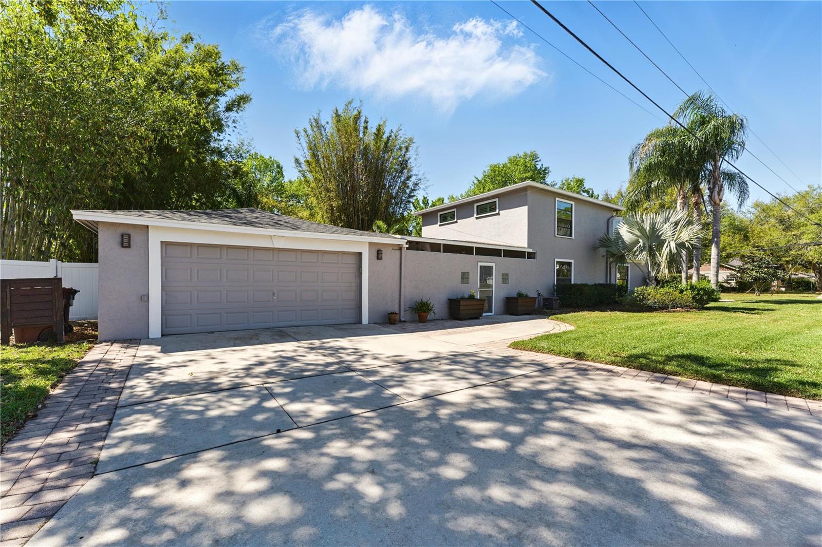 1519 N WESTMORELAND DRIVE
