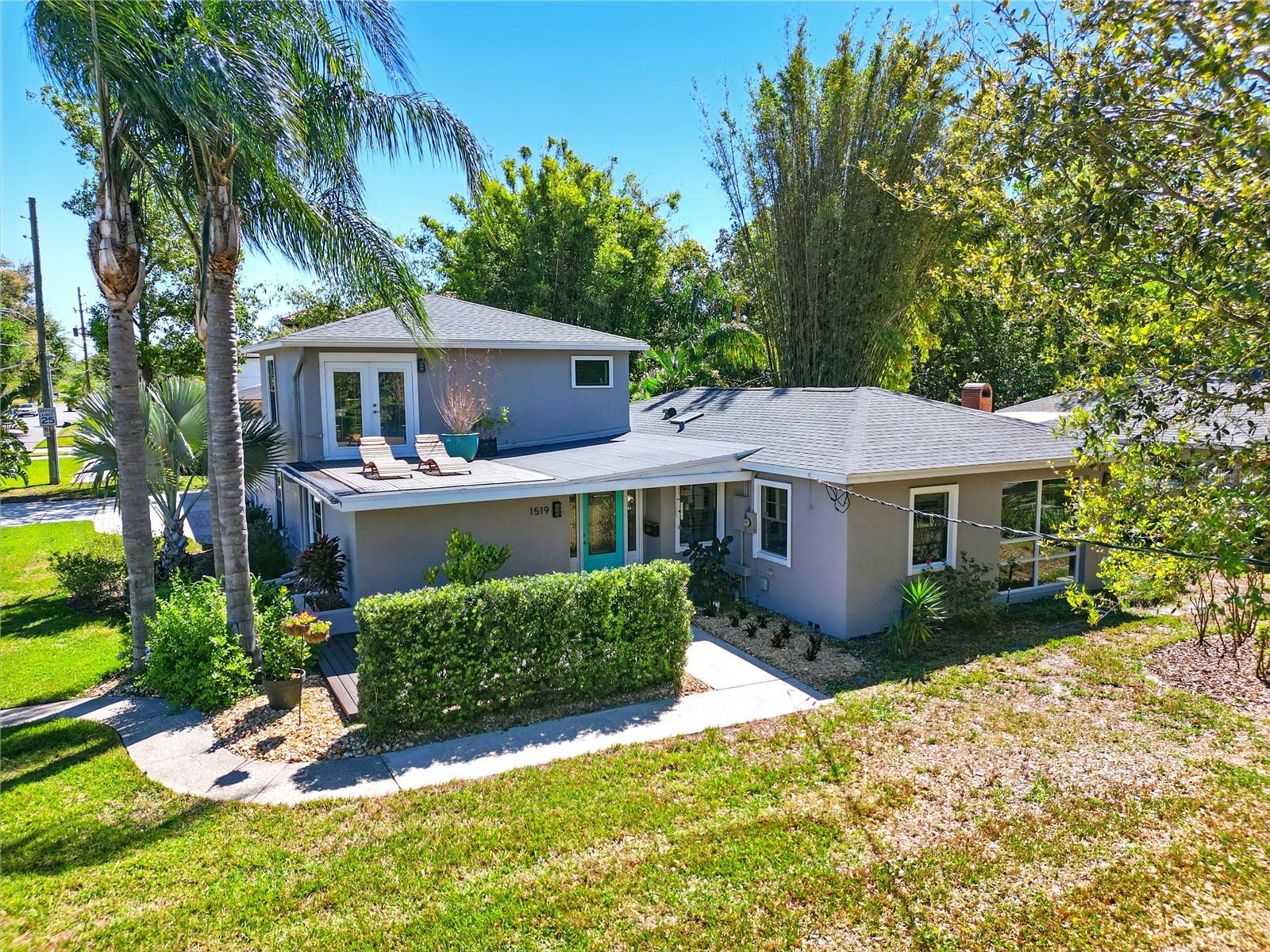 1519 N WESTMORELAND DRIVE