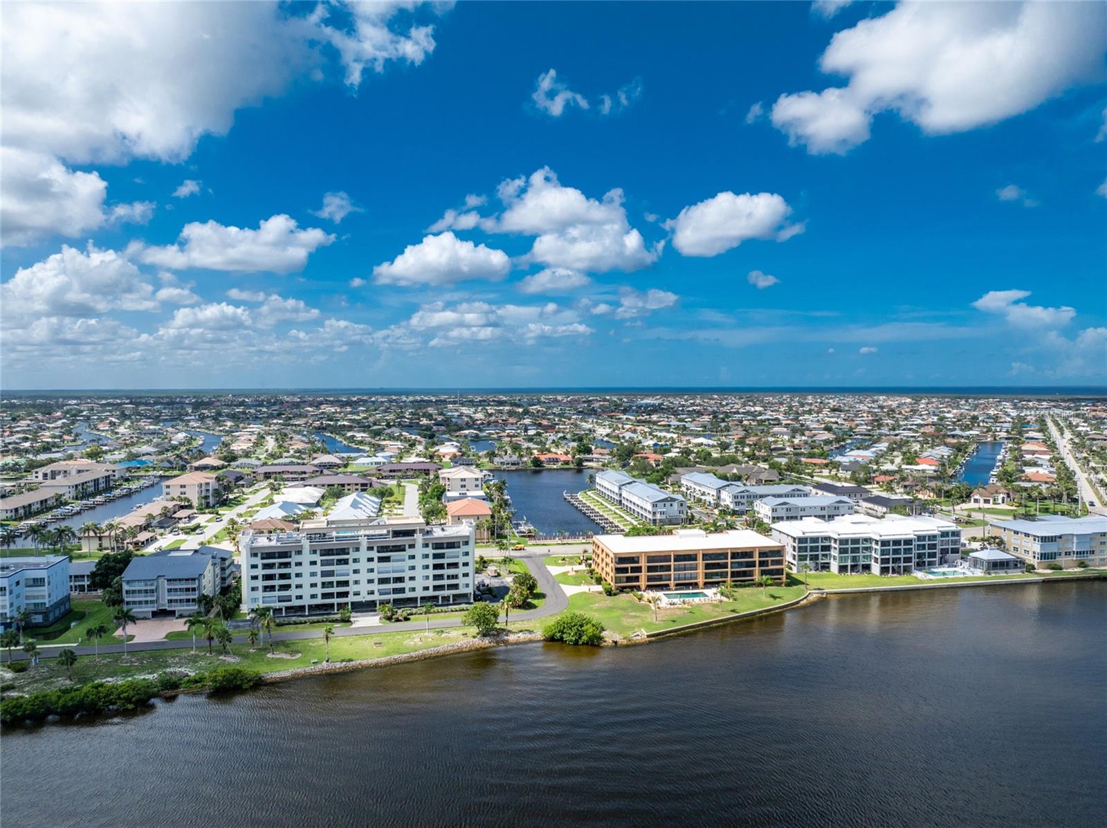 PALACIO DEL SOL - Residential