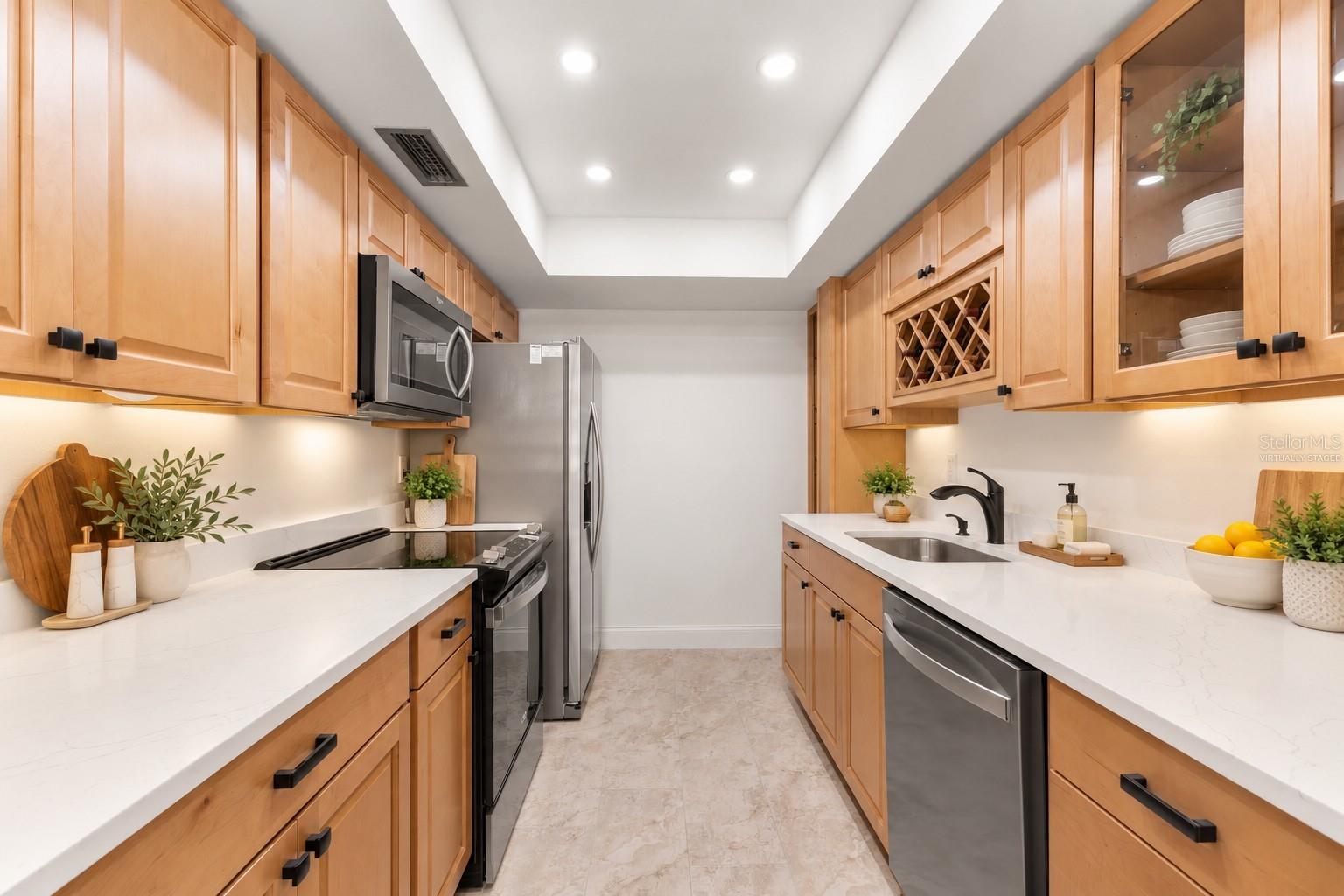 1001 PEARCE DRIVE 302