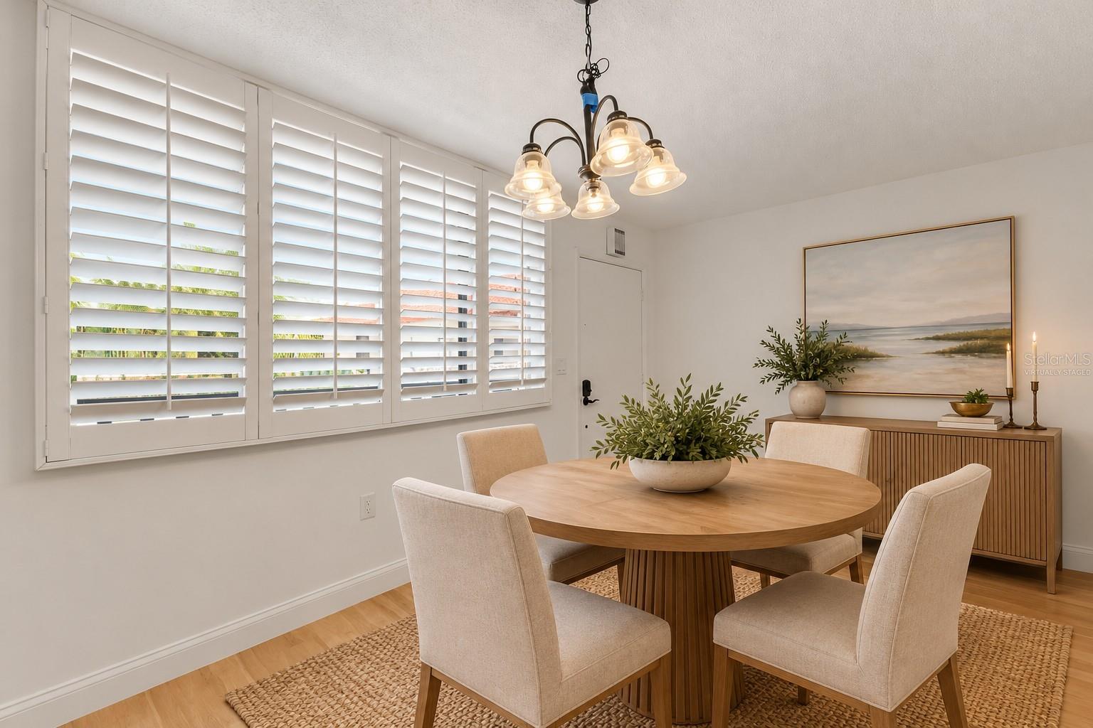 1001 PEARCE DRIVE 302