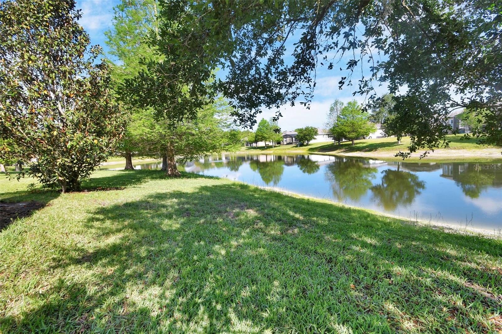 VICTORIA PARK INC 5 NE - Residential