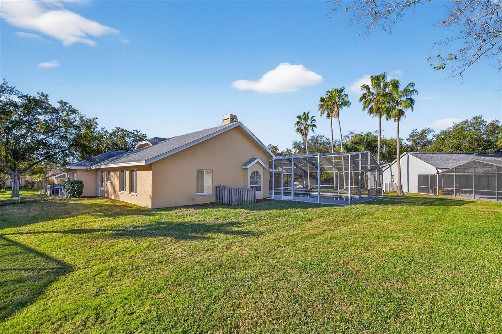 PIPERS MEADOW - Residential