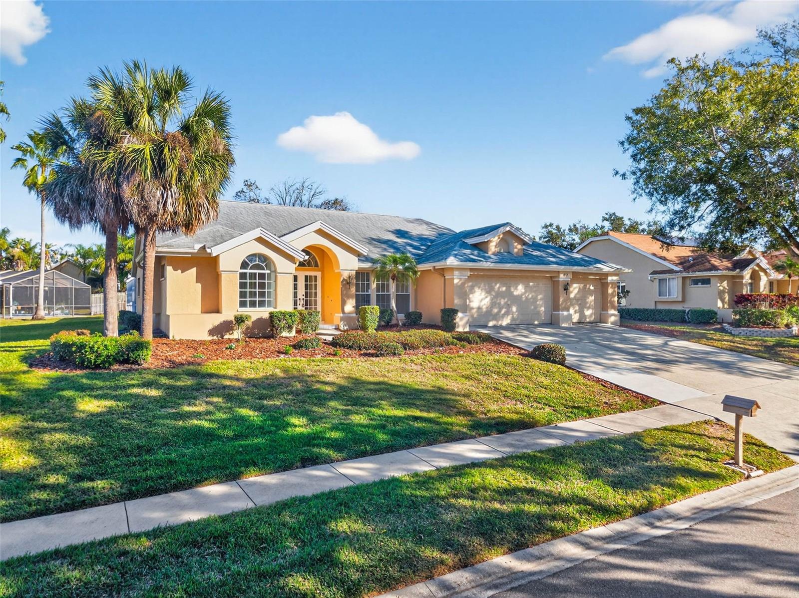 PIPERS MEADOW - Residential