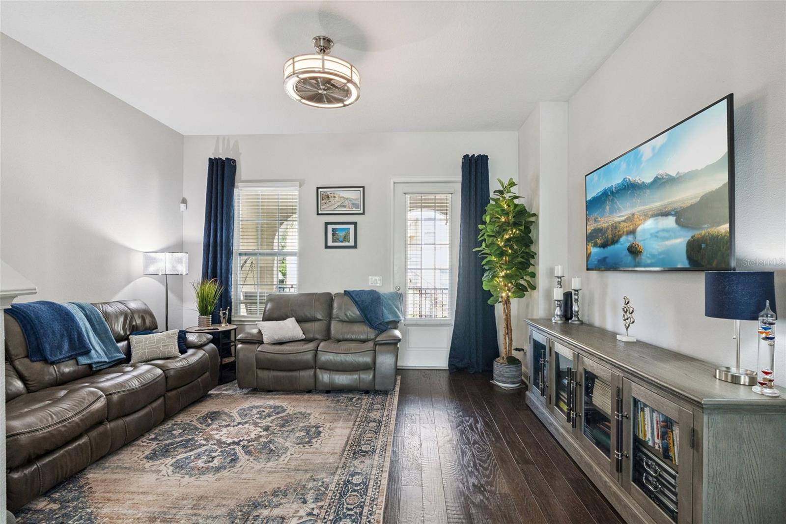 2217 LOBELIA DRIVE