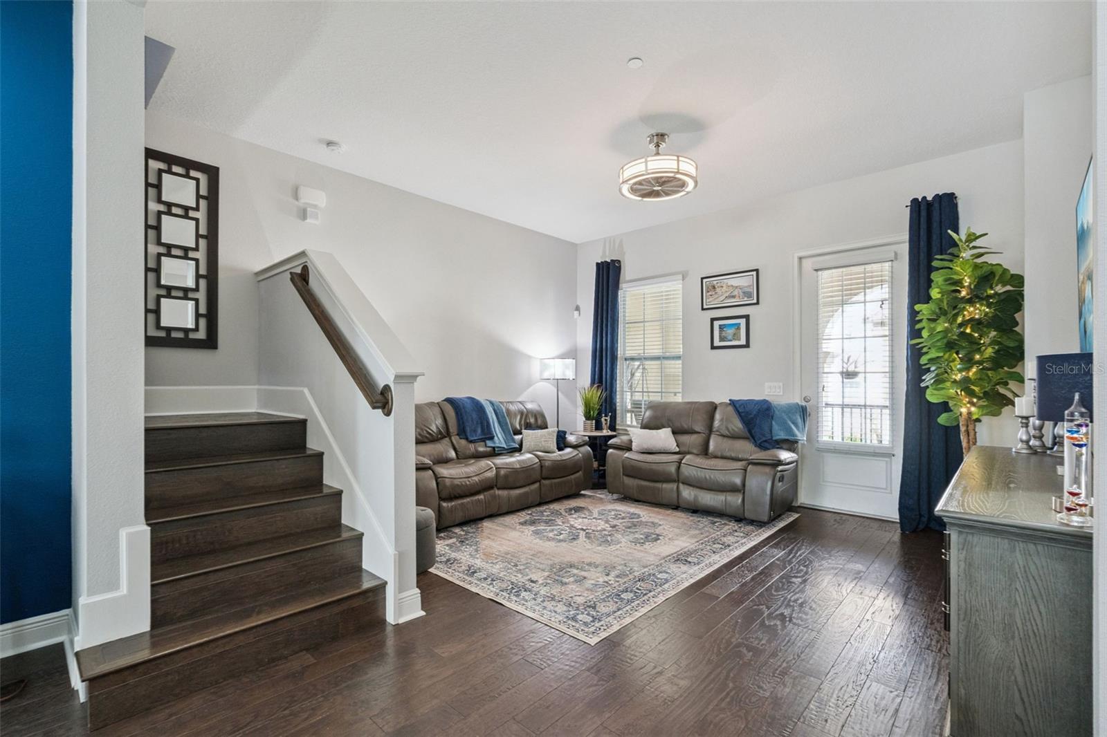 2217 LOBELIA DRIVE
