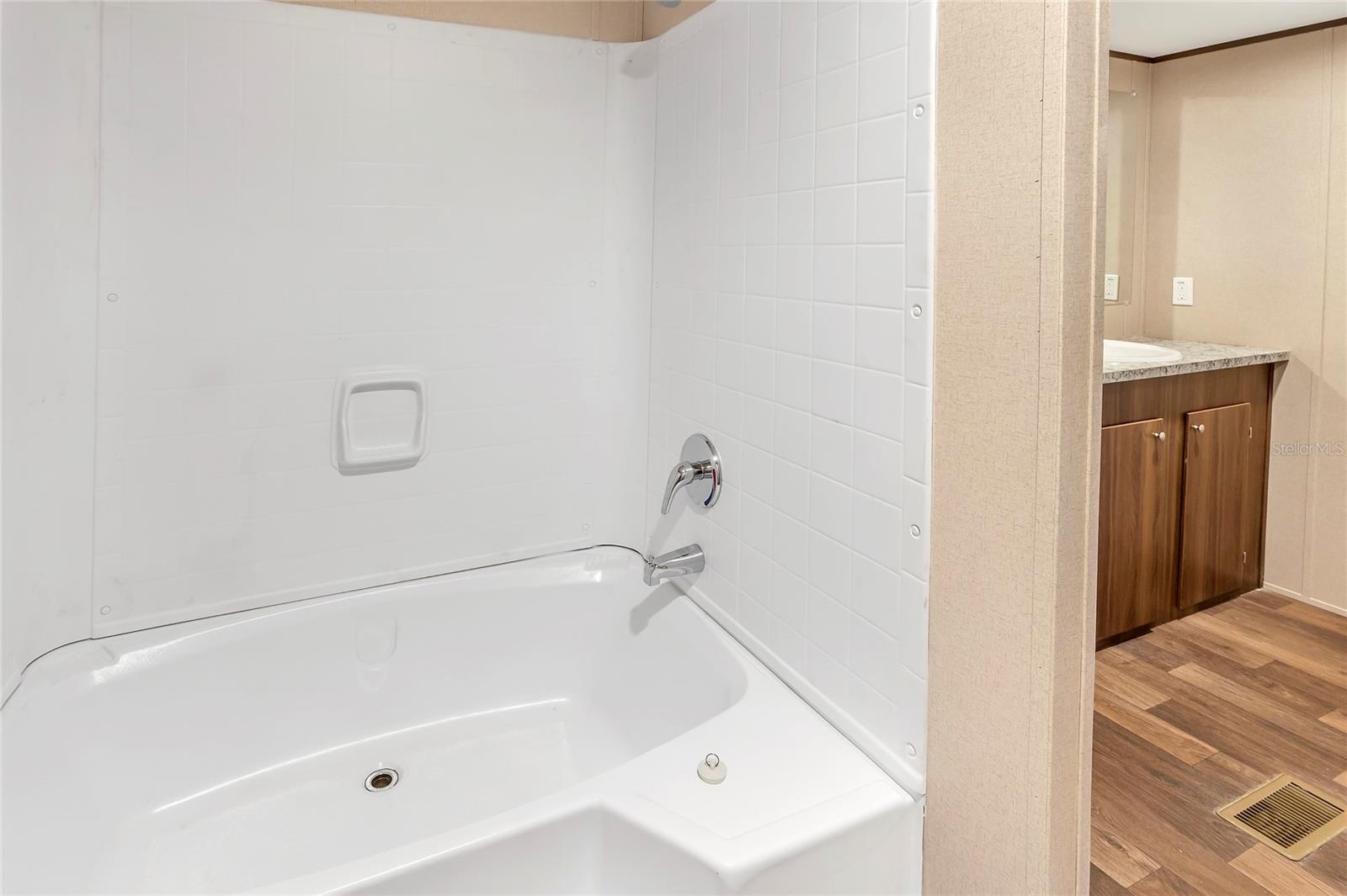 S L & I C - Residential