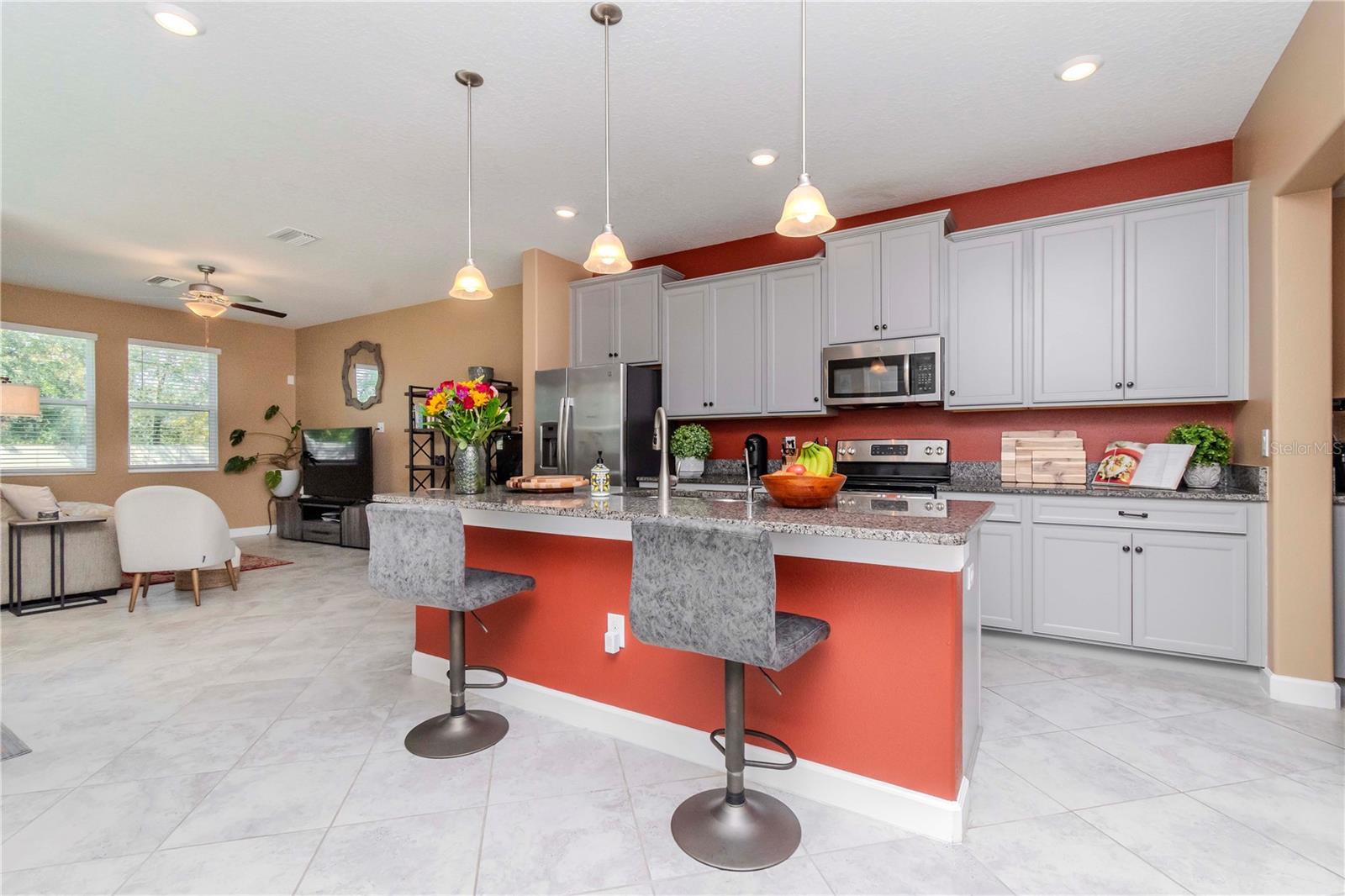 6827 CITRUS CREEK LANE