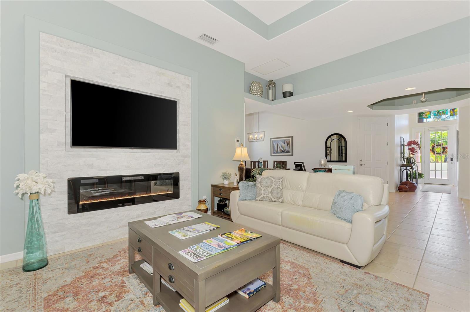 ENCLAVES OF VENICE NORTH - Residential