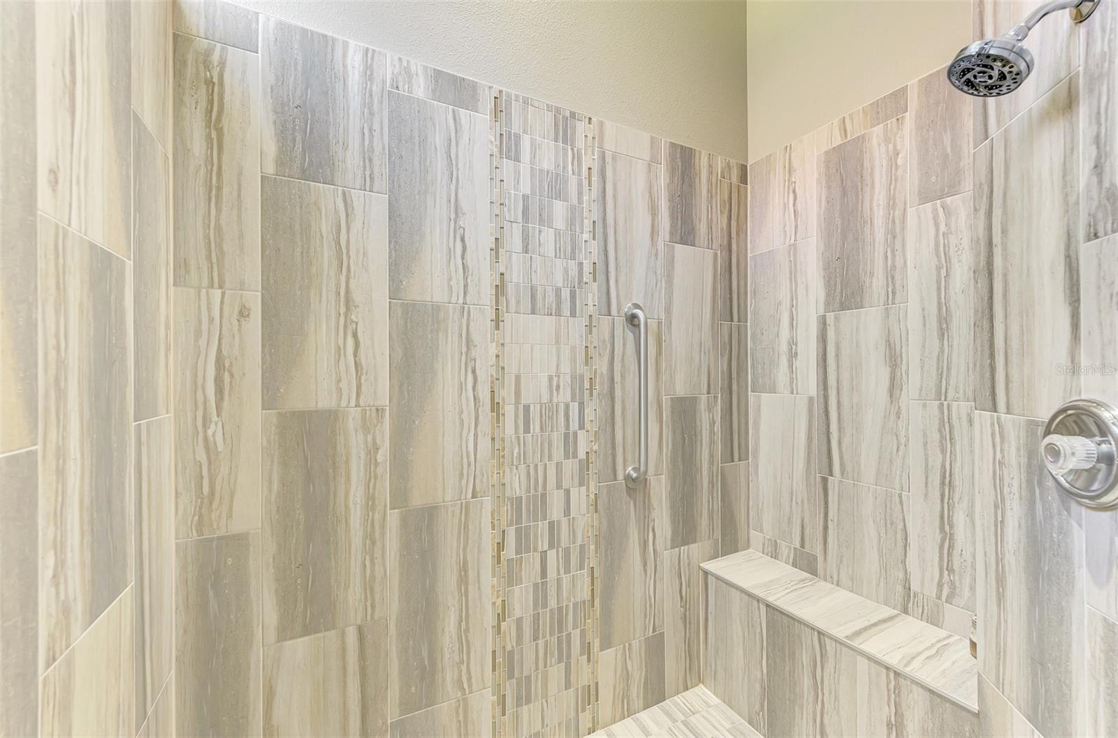 ENCLAVES OF VENICE NORTH - Residential