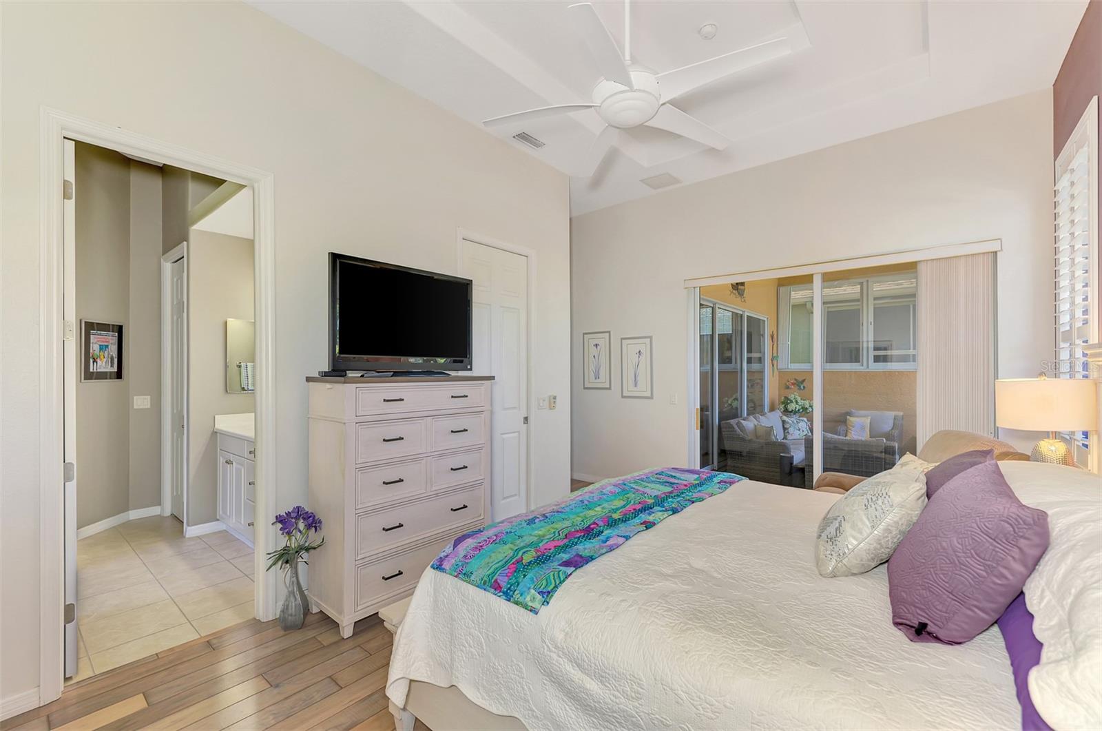 ENCLAVES OF VENICE NORTH - Residential