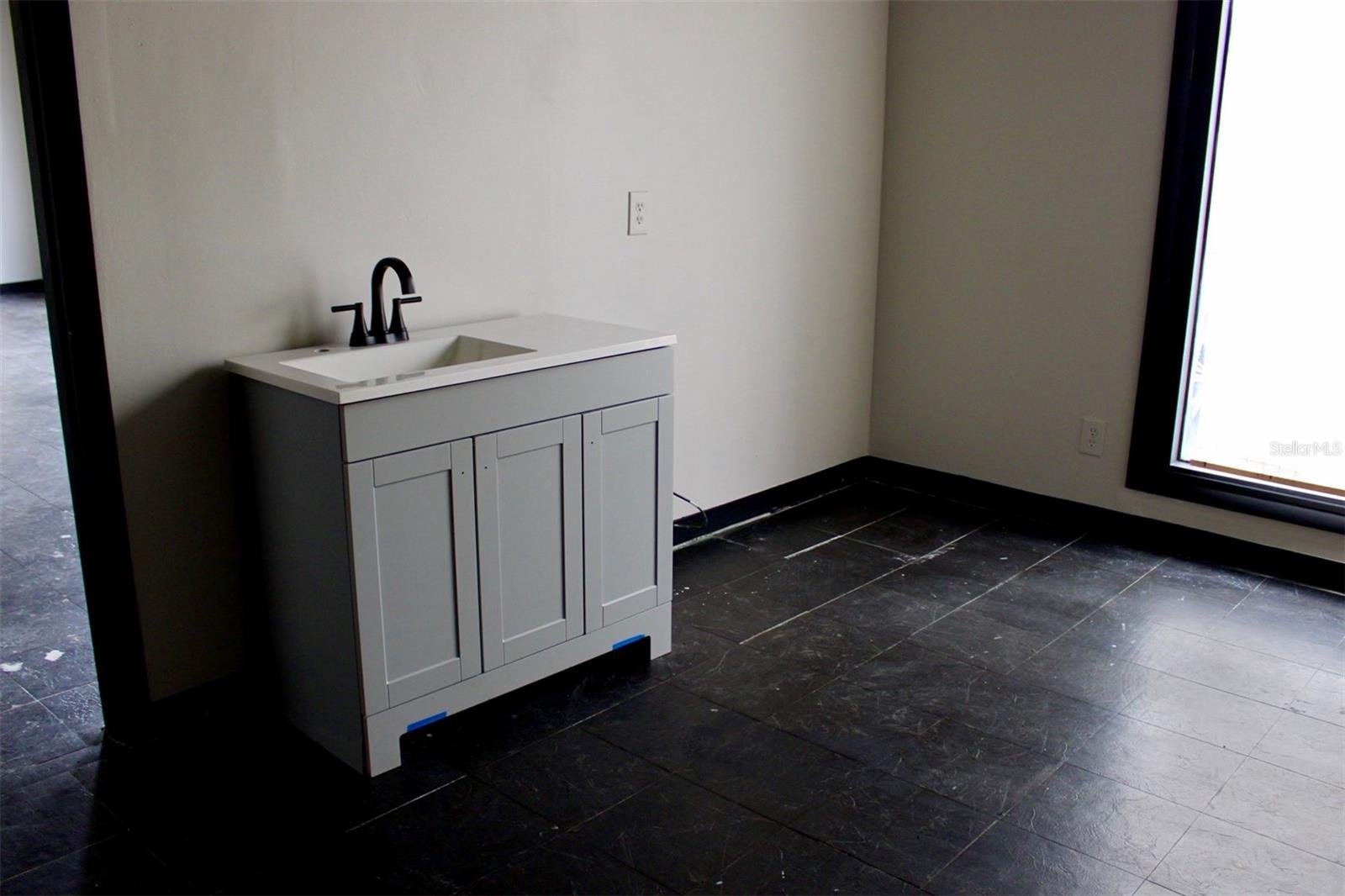 ANGEBILT ADD - Commercial Sale