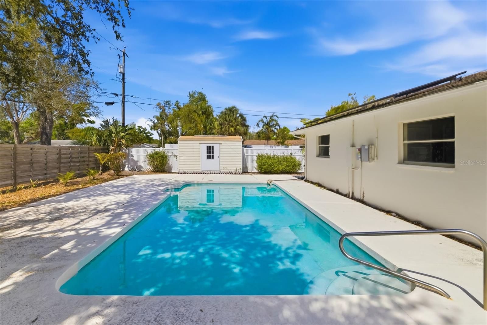 PEACEFUL VISTA HOMES - Residential