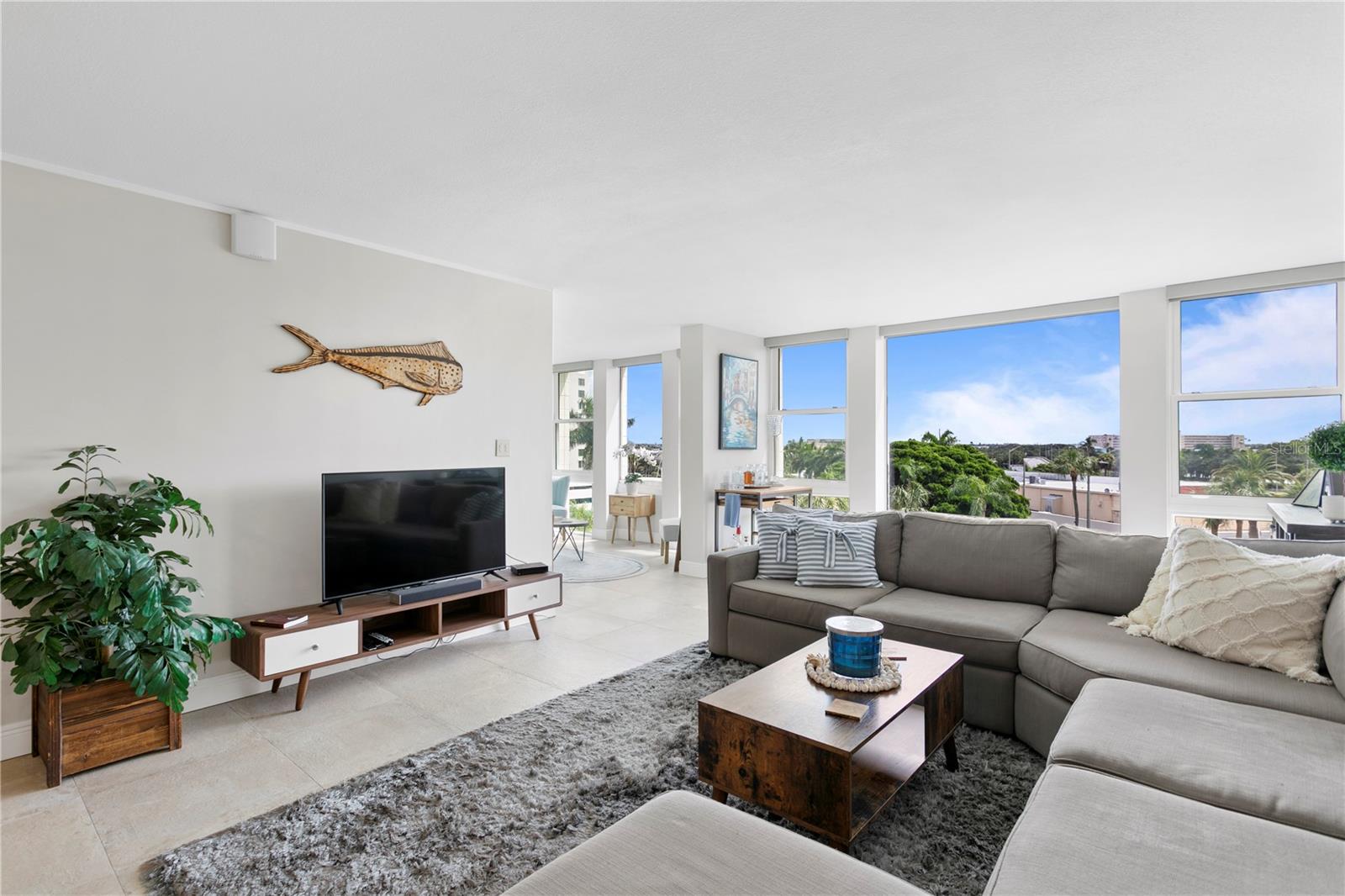 BAY ISLAND GROUP 1 - Residential