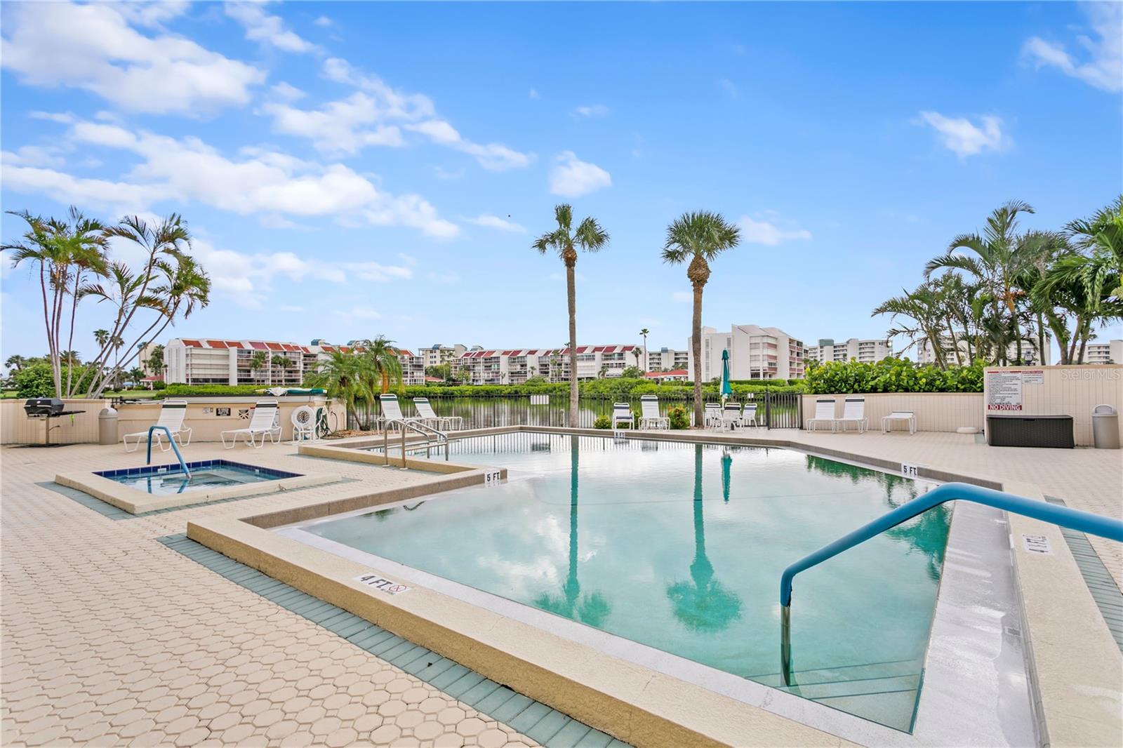 BAY ISLAND GROUP 1 - Residential