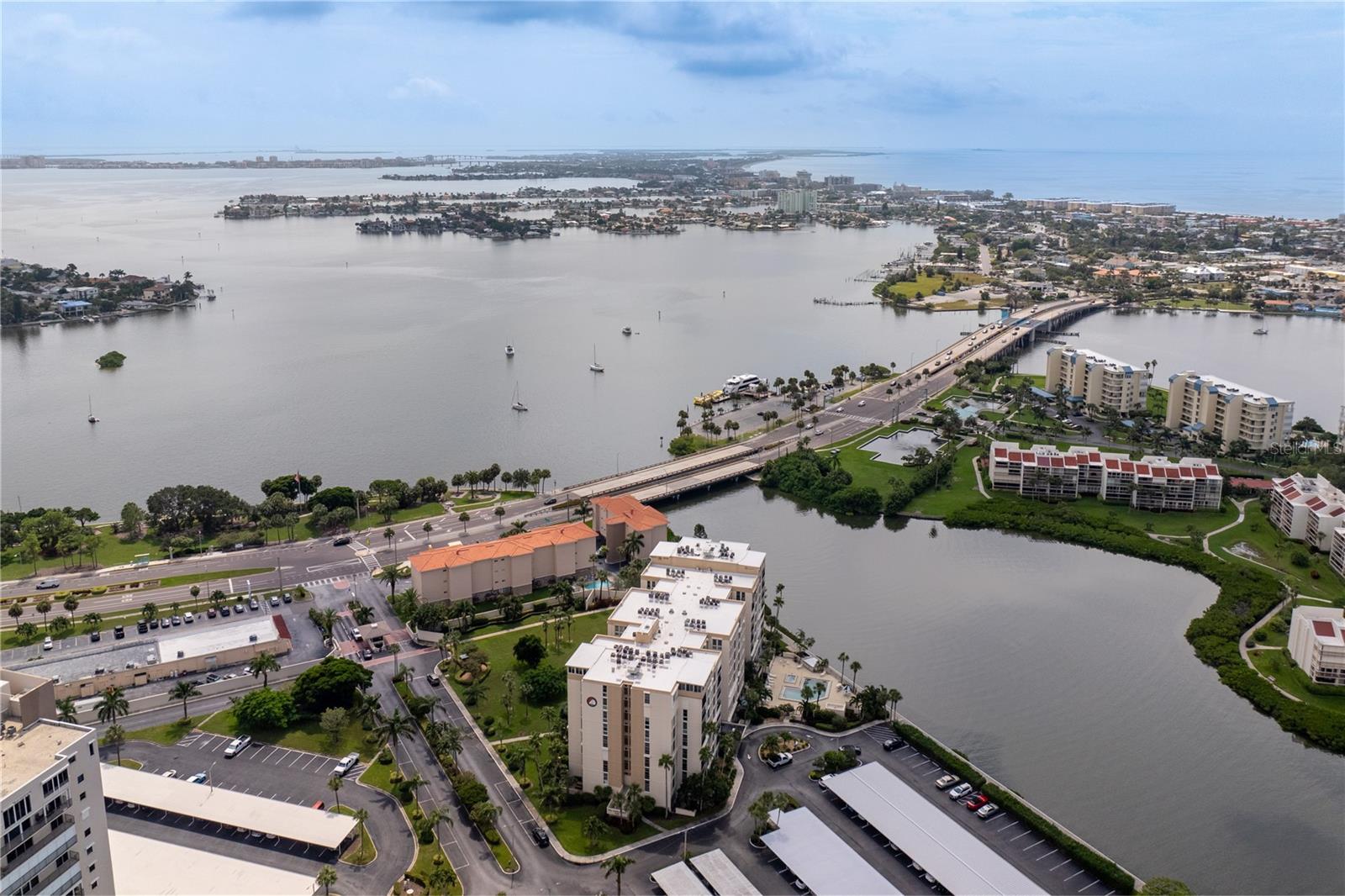 7400 SUN ISLAND DRIVE S 407