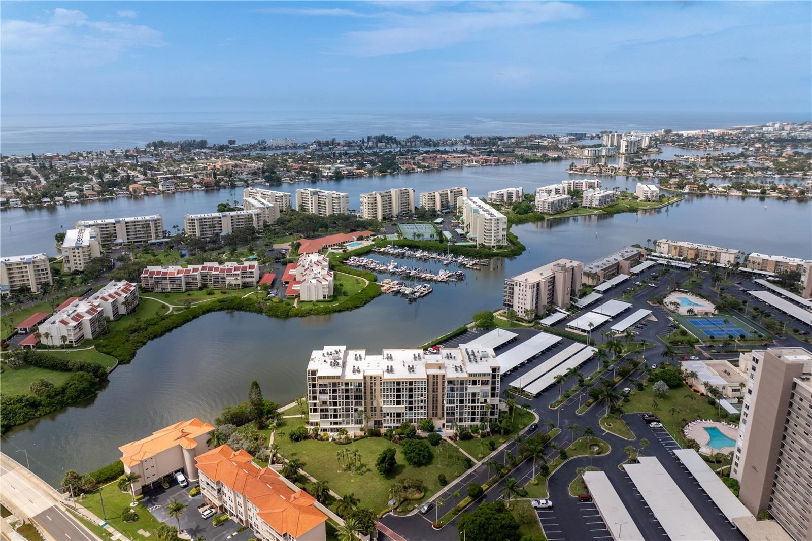 7400 SUN ISLAND DRIVE S 407