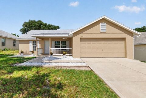 Tiny photo for 2717 Savannah Drive, Leesburg, FL 34748 (MLS # O6420706)