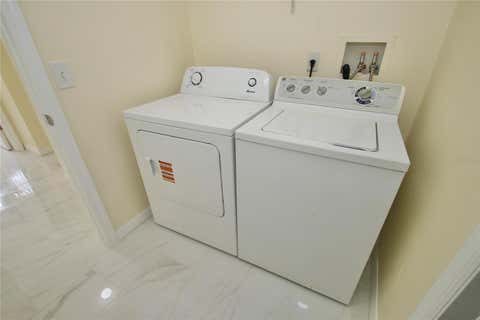 Tiny photo for 2717 Savannah Drive, Leesburg, FL 34748 (MLS # O6420706)