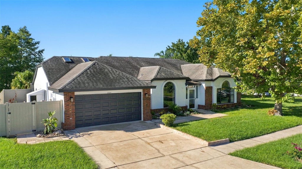 Photo of 2358 Oldfield Drive, Orlando, FL 32837 (MLS # O6443832)