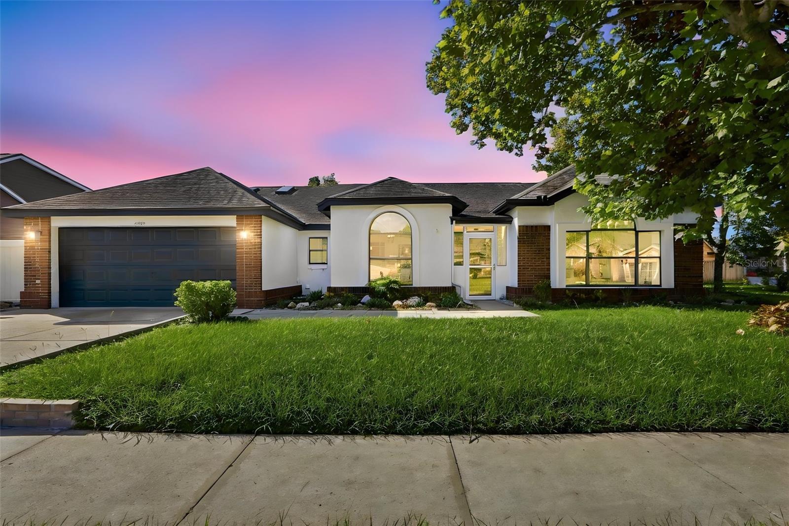 2358 OLDFIELD DRIVE