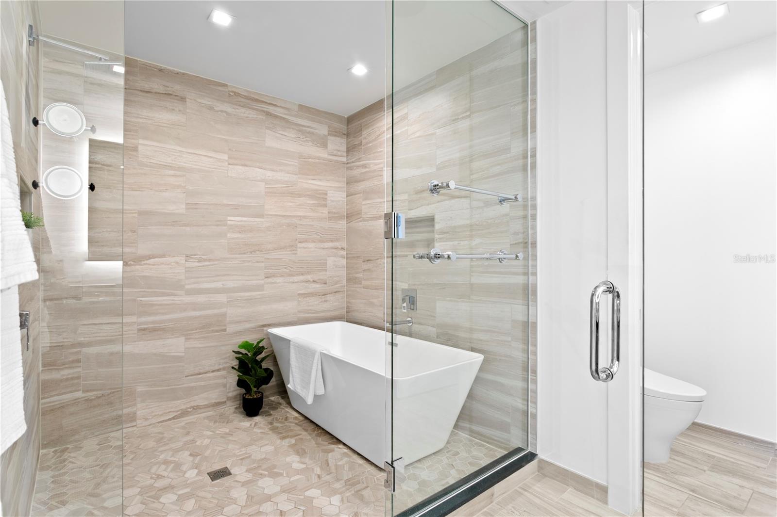 MARINA POINTE EAST - Residential