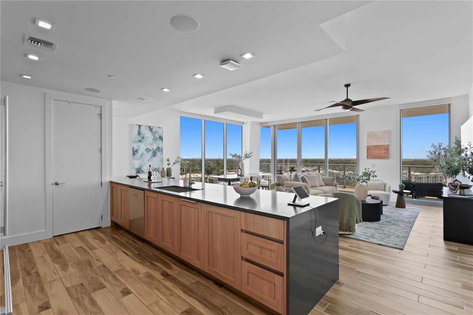 MARINA POINTE EAST - Residential