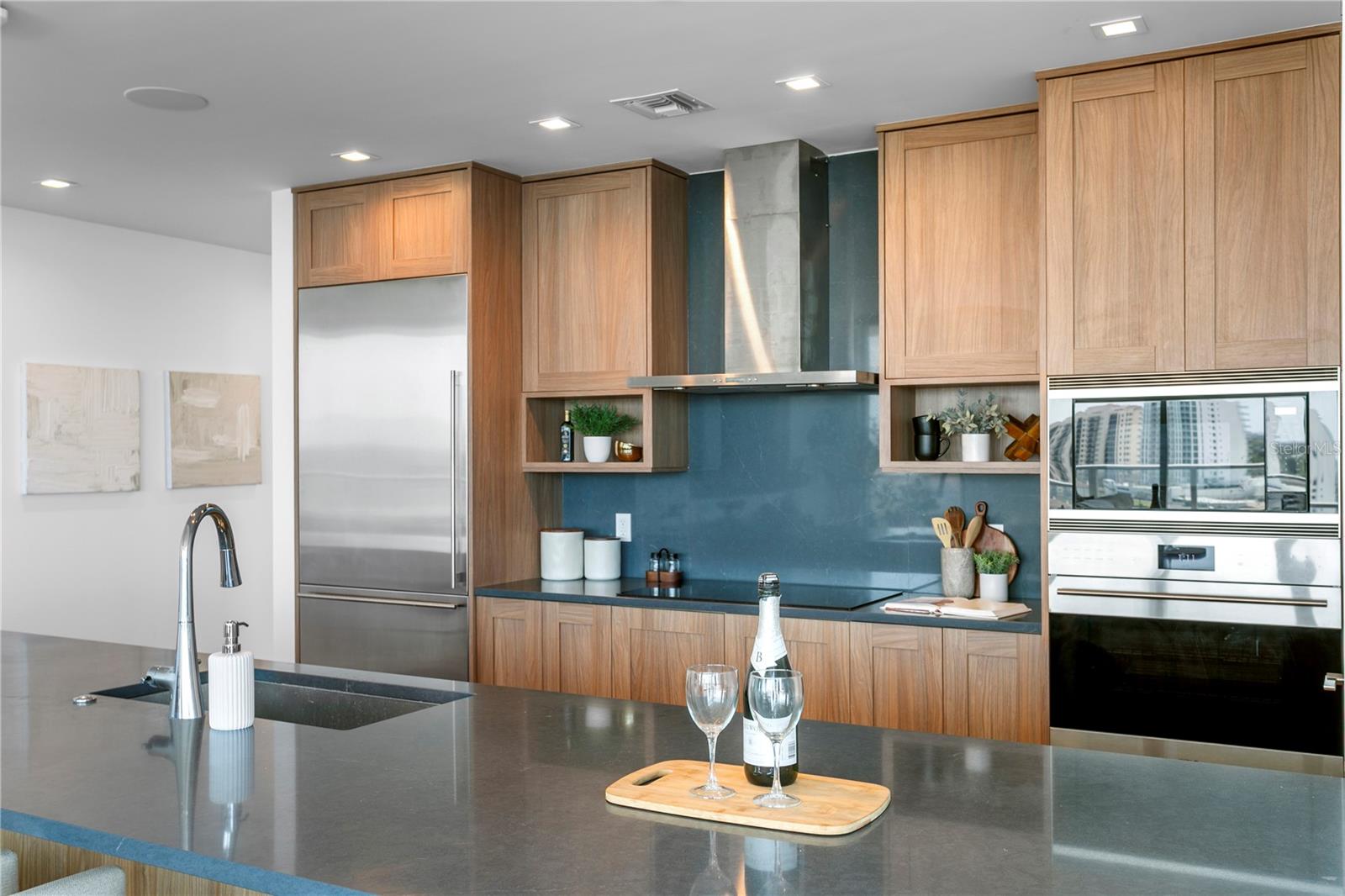 MARINA POINTE EAST - Residential