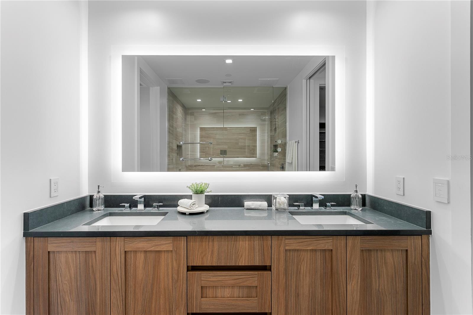 MARINA POINTE EAST - Residential