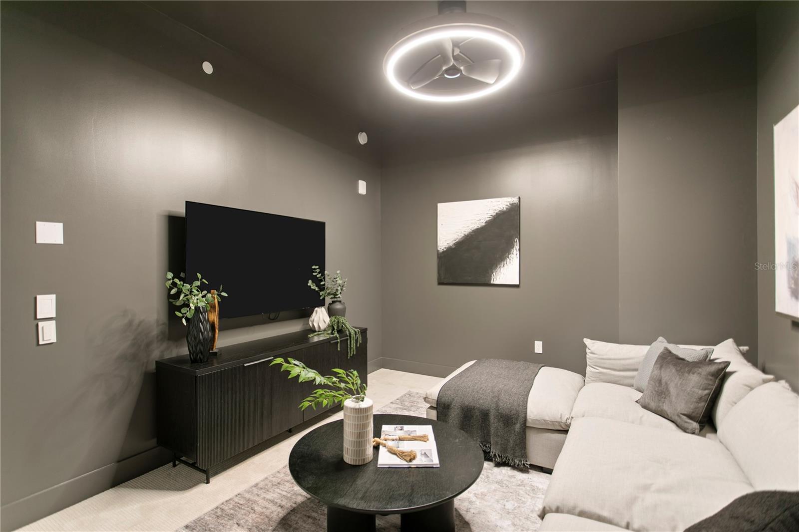 MARINA POINTE EAST - Residential