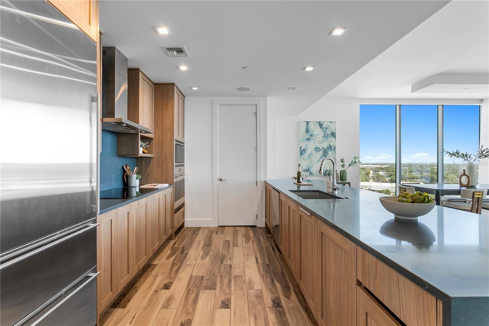 MARINA POINTE EAST - Residential