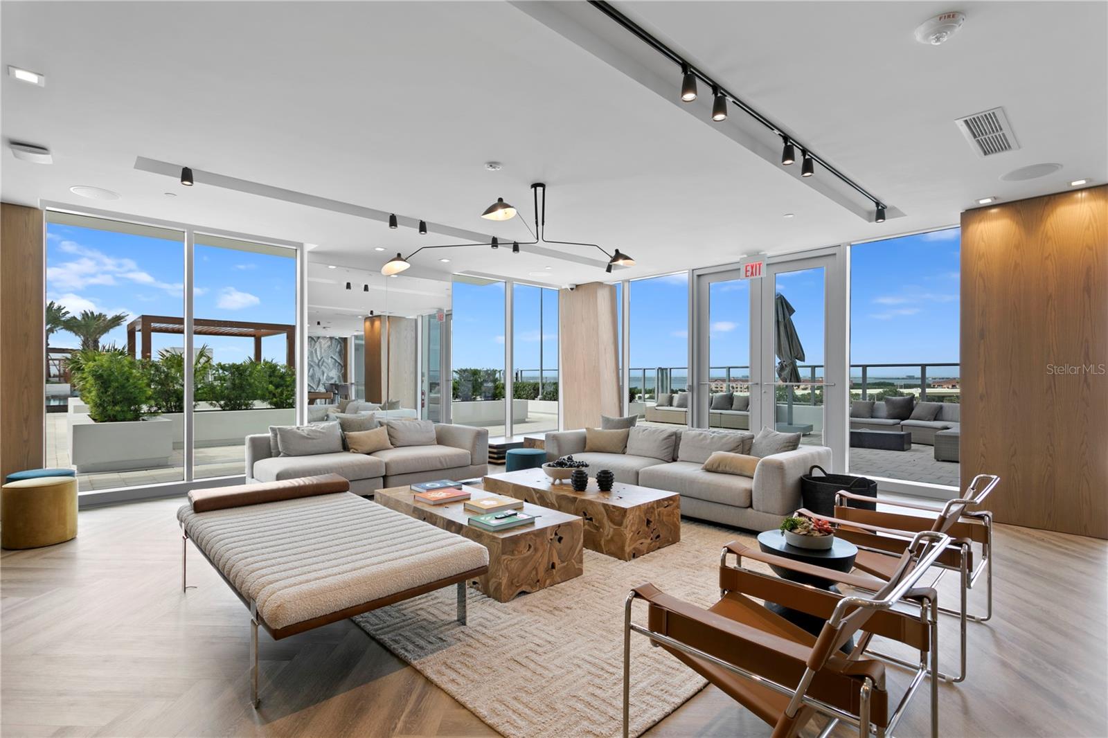 MARINA POINTE EAST - Residential