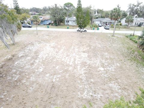 Tiny photo for 209 W Badger Avenue, Eustis, FL 32726 (MLS # G5114249)