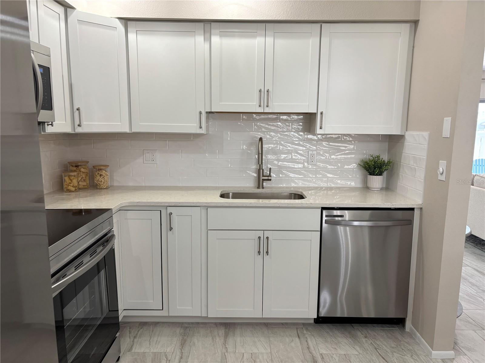 CORTEZ VILLAS CONDO - Residential