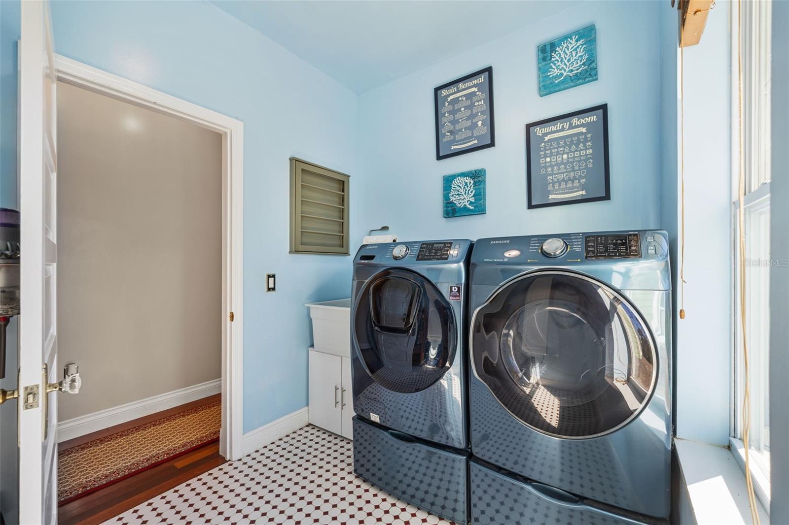 MYAKKA CITY - Residential