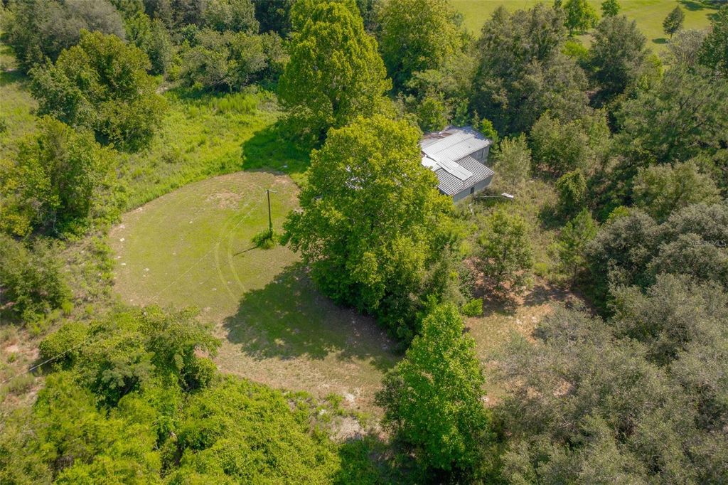 Photo of 15824 SW 63rd Avenue, Archer, FL 32618 (MLS # GC542111)