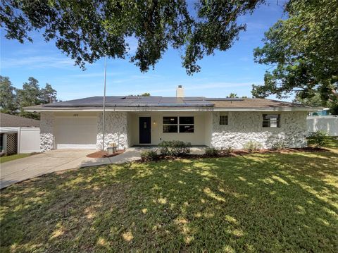 A home in EUSTIS