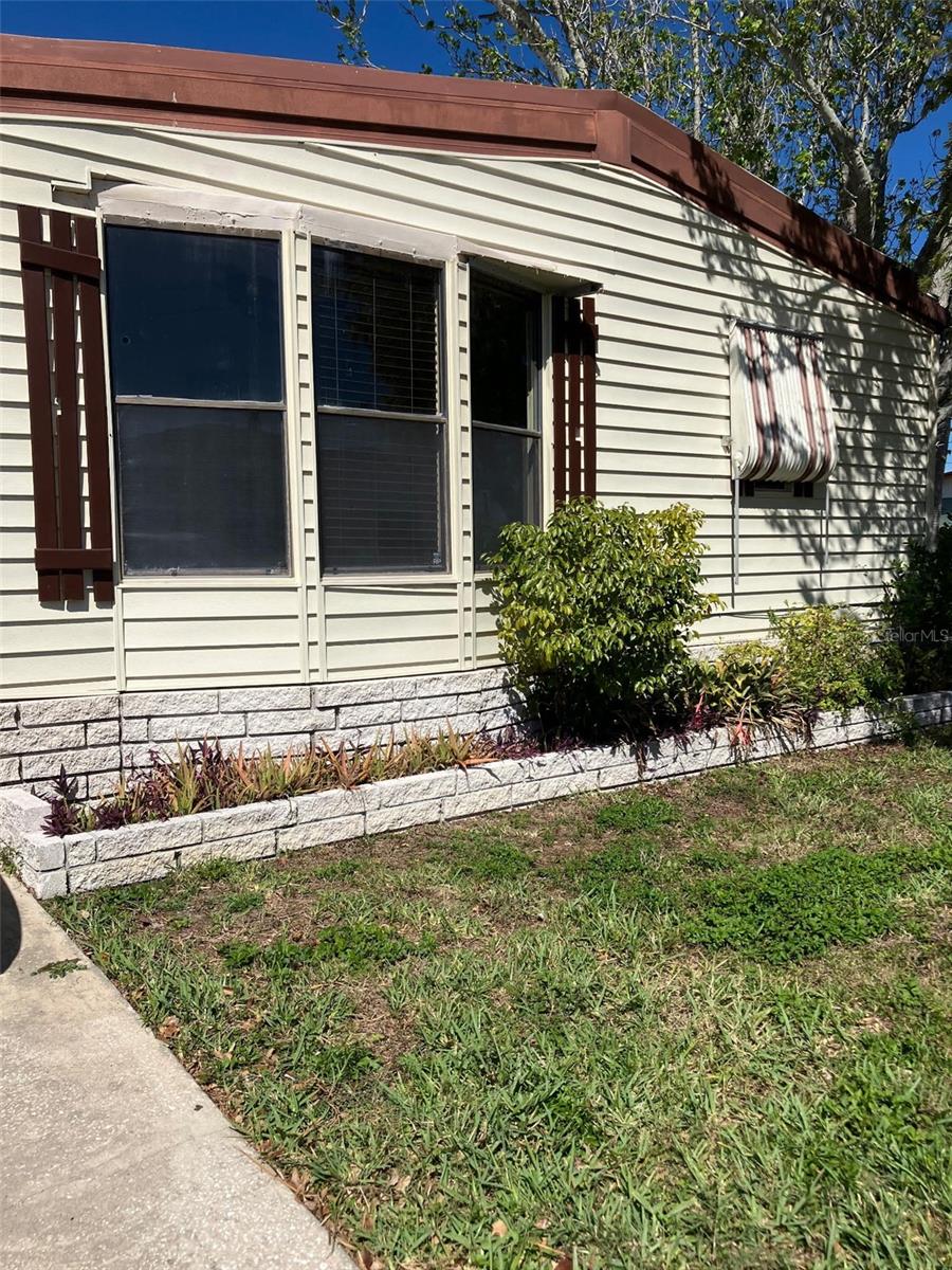 TANGLEWOOD MOBILE VILLAGE - Residential