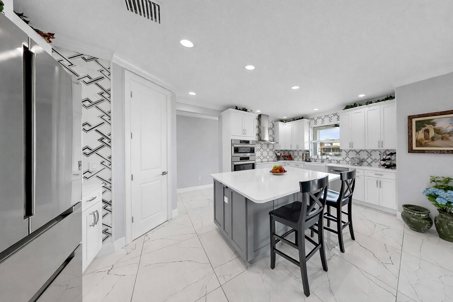 SYMPHONY ISLES UNIT TWO - Residential