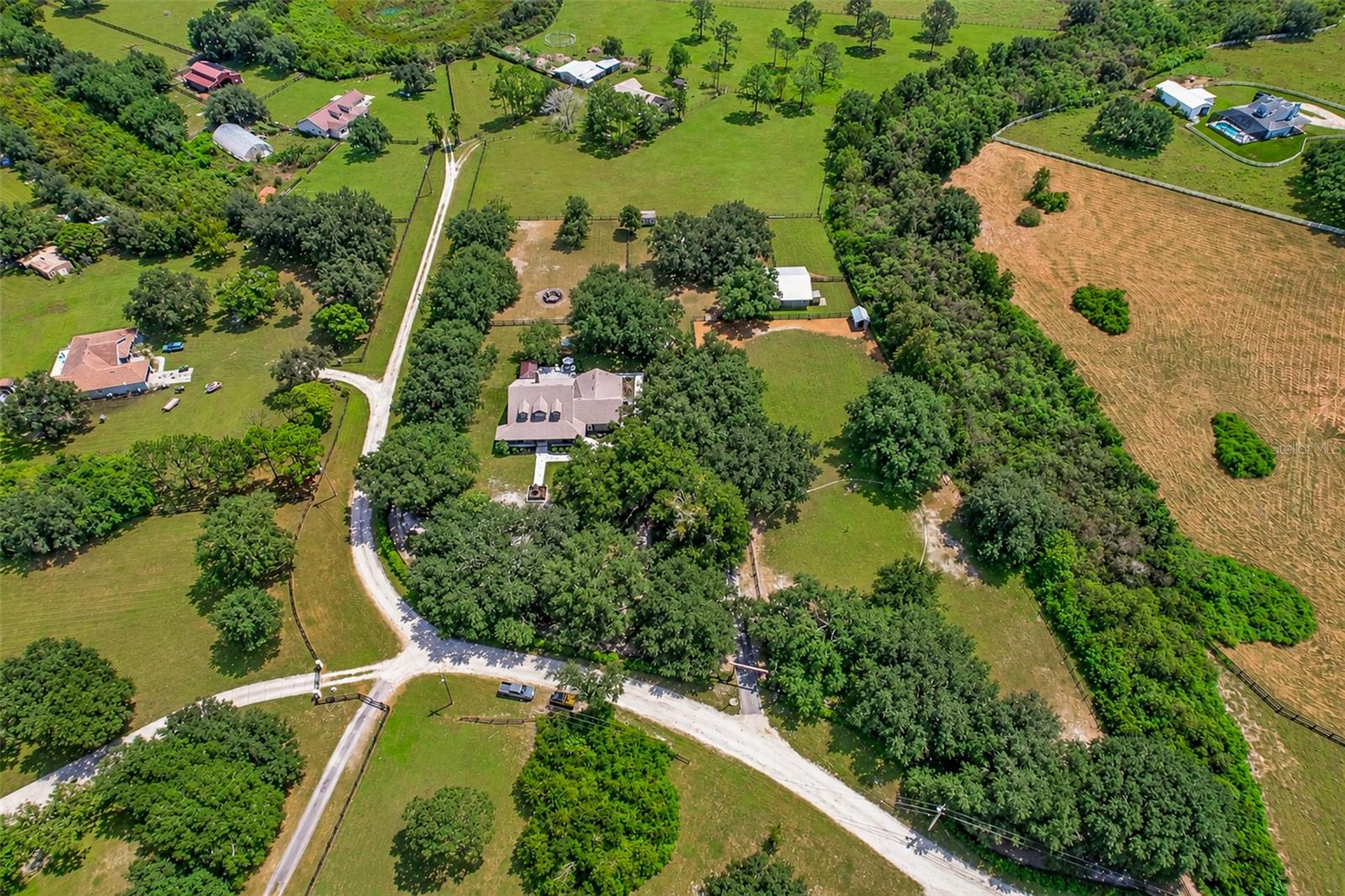 10900 ISLAND GROVE ROAD