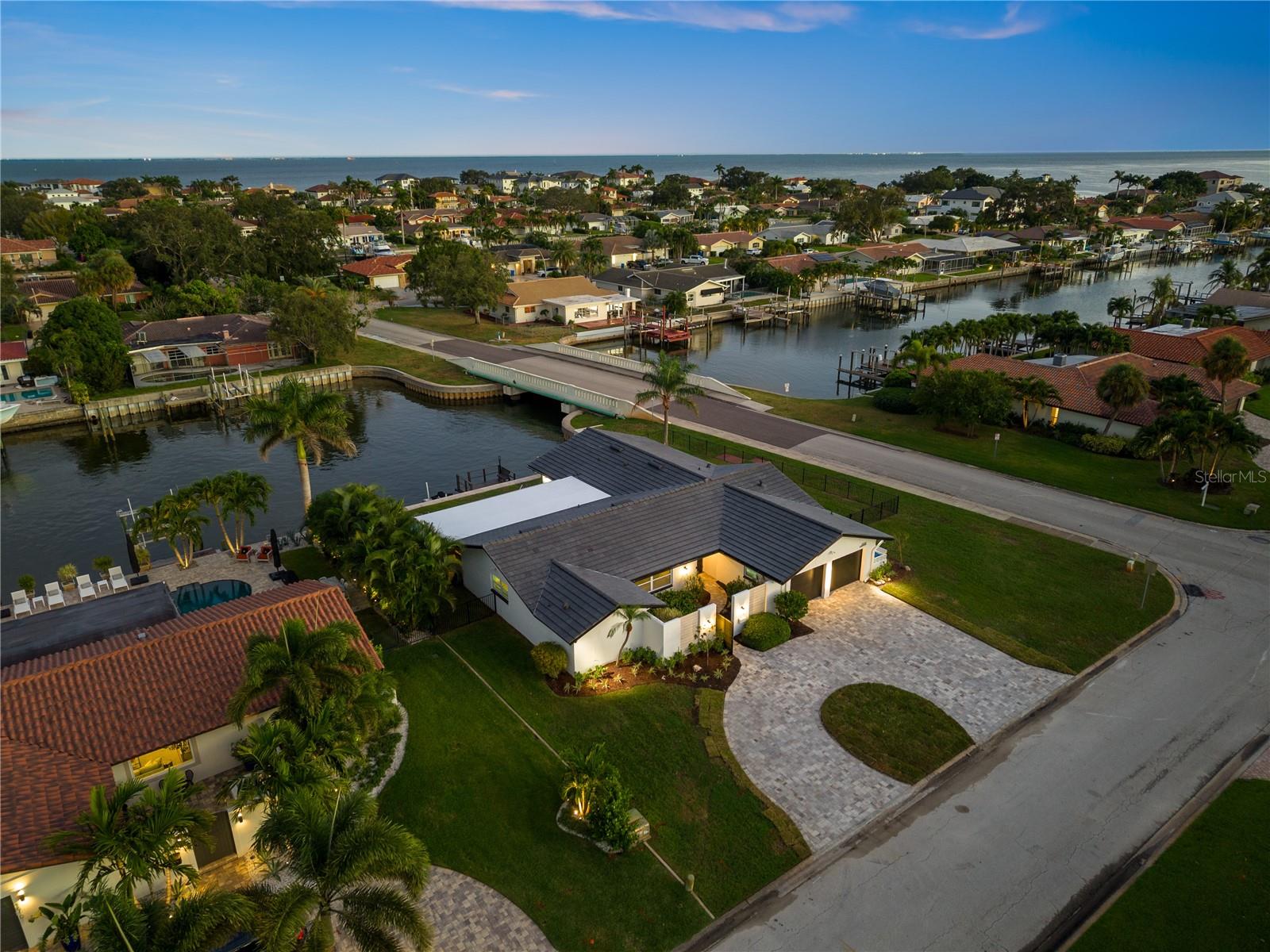 VENETIAN ISLES - Residential