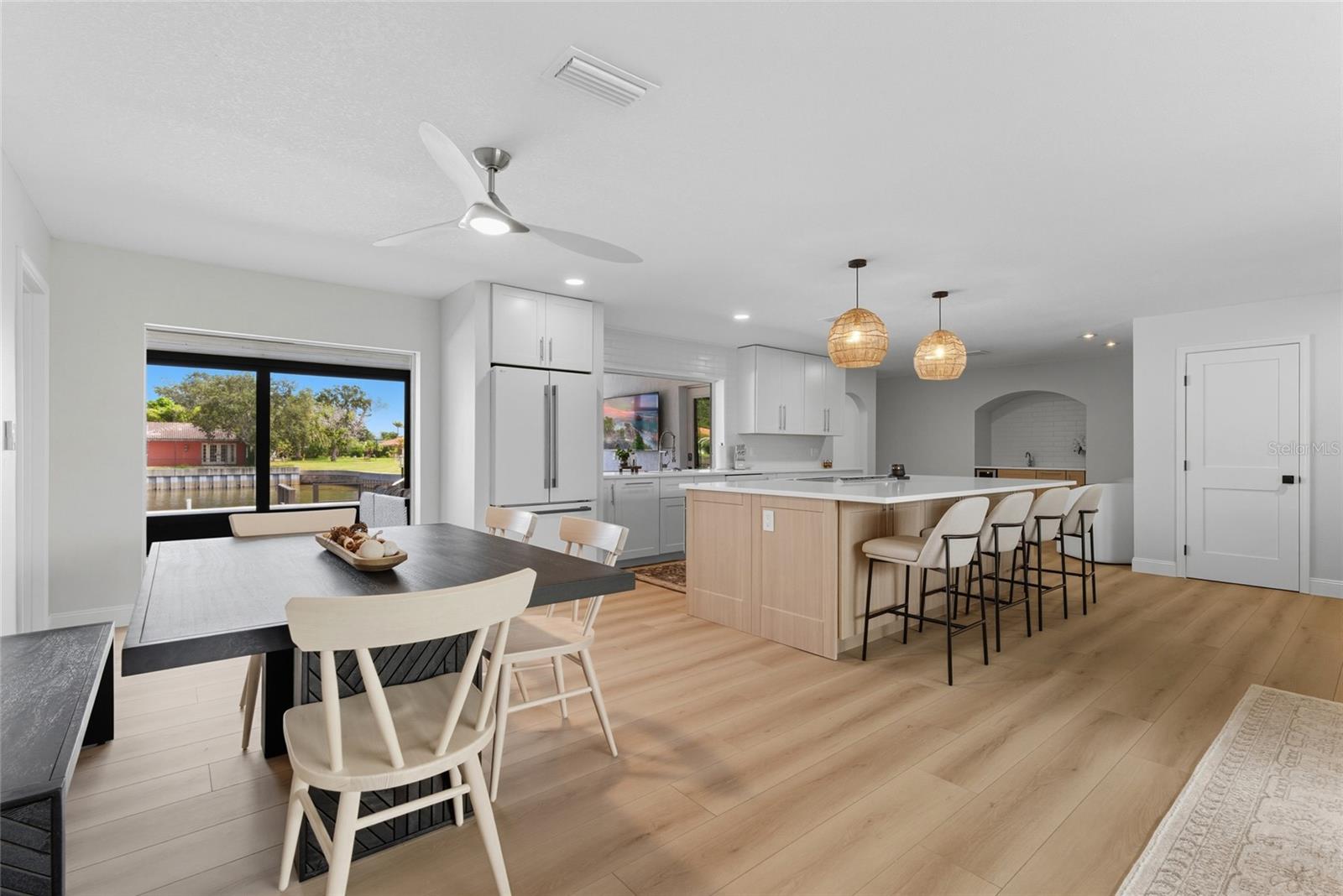 VENETIAN ISLES - Residential