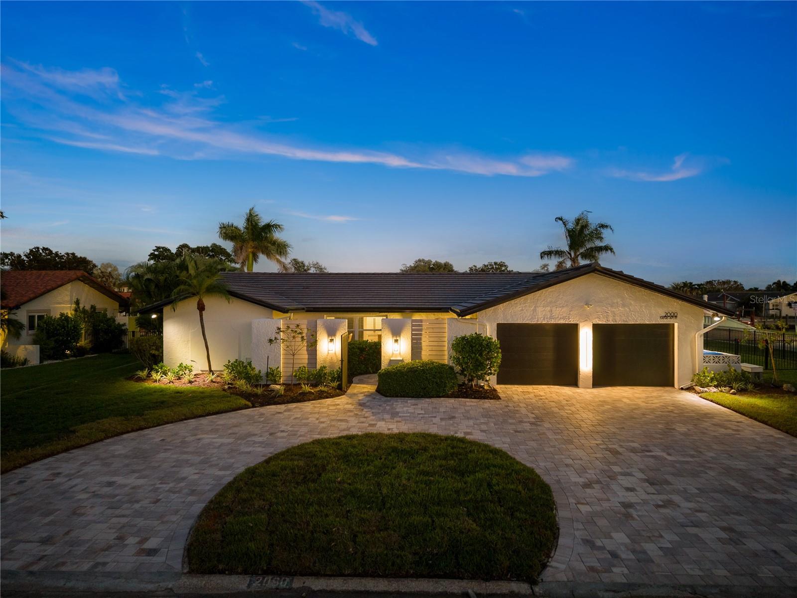 VENETIAN ISLES - Residential