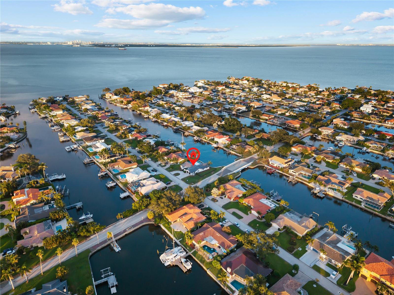 VENETIAN ISLES - Residential