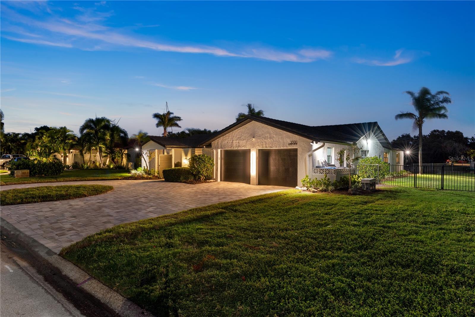 VENETIAN ISLES - Residential